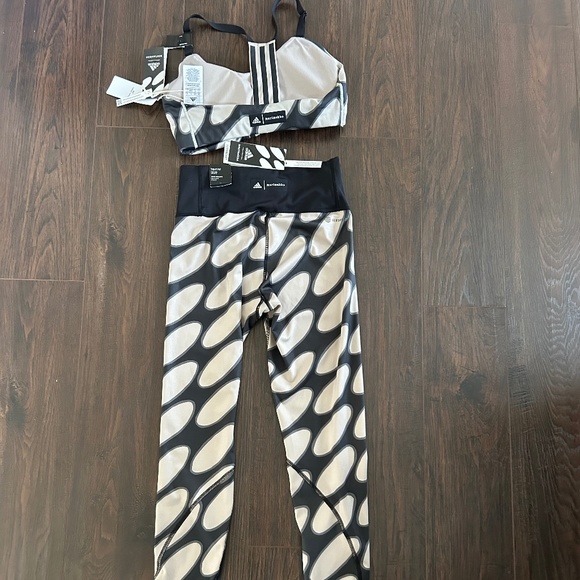 NWT Adidas Marimekko Aero impact Support Bra Size S and Leggings Size M - Picture 2 of 8